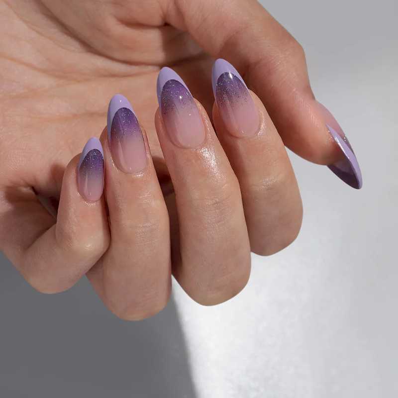 Side Tips – A Chic Twist