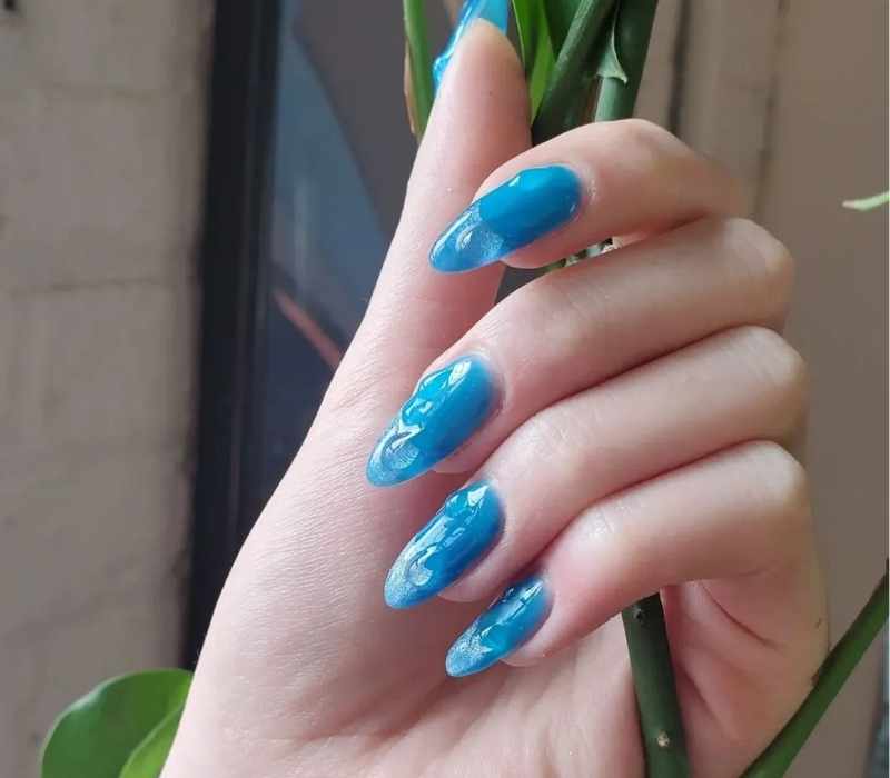 Water-Inspired Nails