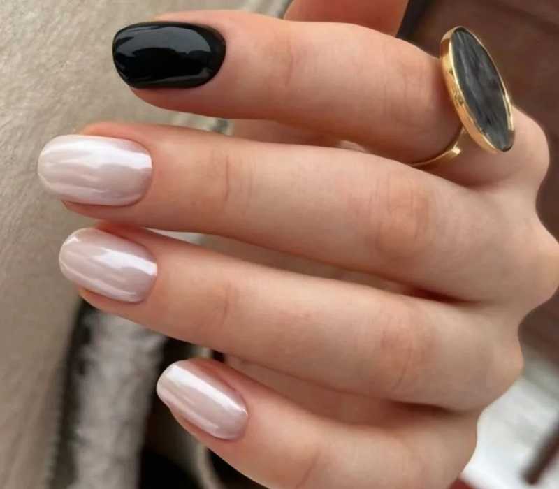 Black and White Chrome Nails