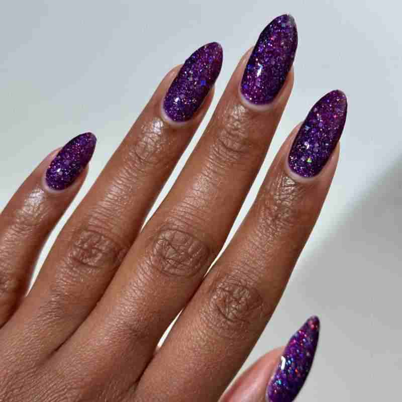 Dreamy Sparkly Nails