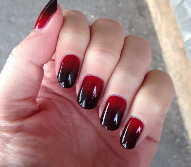 Black and Red Nails